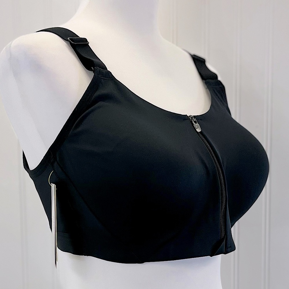 All in Motion Classic Black Zip-Front High Support Sports Bra Women's 40C
